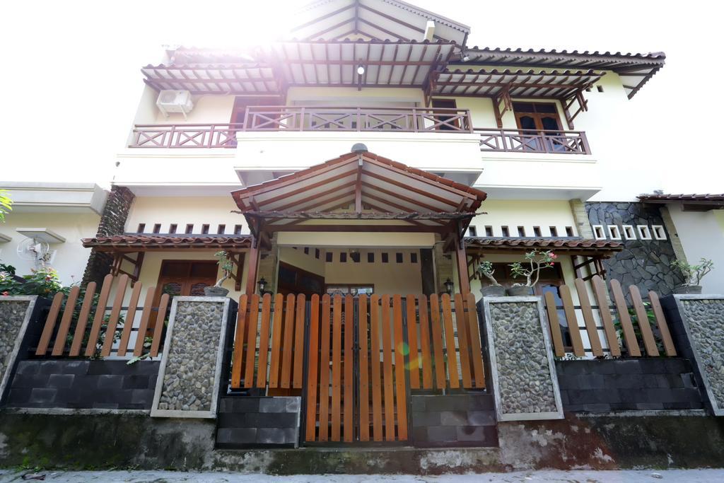 يوغياكارتا Griya Kedasih Guesthouse المظهر الخارجي الصورة